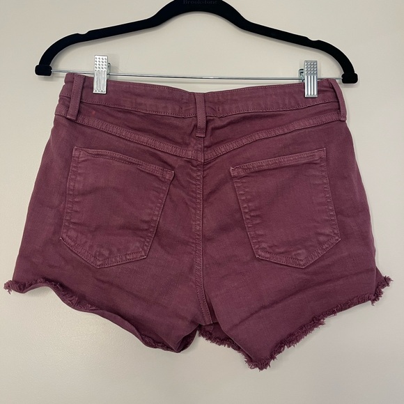 Mid Rise Frayed Hem Button Fly Short - Picture 2 of 6